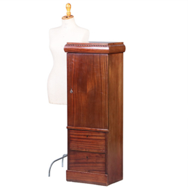 Art deco Zuilvormige kast of kastvormige zuil met 1 deur en twee kleine laden ca 1915 (No.431540)