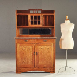 Antieke kast  / Buffet Amsterdamse school Gemerkt Jac. van den Bosch ca. 1915 eikenhout (No.003202)