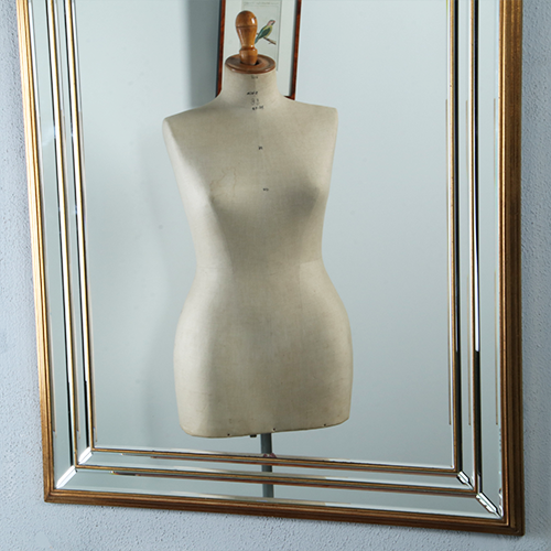Hollywood Regency DeKnudt Vintage jaren '70  (No.290838 ) -  1,24 m. Hoog