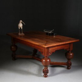 Antieke tafel / Doorleefde bolpoottafel als schrijftafel of eetkamertafel ca. 1875 in eikenhout met ebben (No.532755)