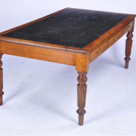 Antieke bureaus / grote leestafel / dubbele schrijftafel / Partners writing table / Engeland ca. 1860 met 6 laden (No.542954)