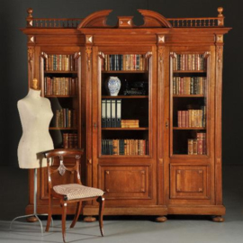 Antieke kast / Grote notenhouten breakfront bibliotheekkast ca. 1875 (No.843055)