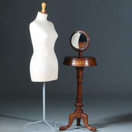Gentlemens shaving stand hoogte verstelbaar en roterend opbergvak ca 1875 (No.271720)