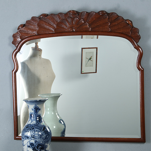 Grote brede Soester spiegel met facet en gestoken kroontje ca 1890 (No.290810) - 0.95 m Hoog.