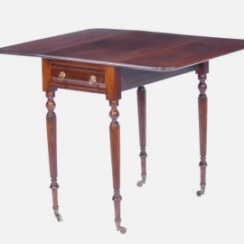 Antieke bijzettafels / Engelse mahonie pambroke table / hangoortafel ca. 1890 met 2 oren en een lade (No.550319)