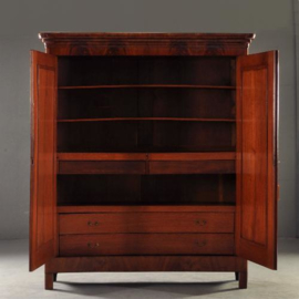 Antieke kast / strakke Hollandse biedermeier  poortkast ca. 1825 met "zonnetjes"  (No.142821)