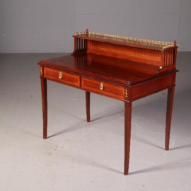 Antieke bureaus / Mahonie schrijftafel met opstand en bronzen hekje ca. 1880 (No.523051)