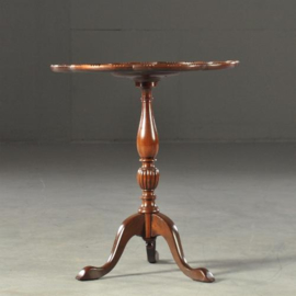 Antieke bijzettafels / Wijntafel / lampetafel ca. 1915 in massief mahonie (No.113291)