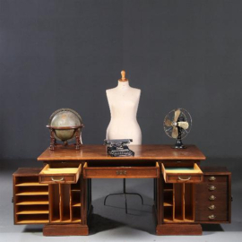 Antiek bureau / Soennecken bureau met uitdraaibare kasten ca. 1910 eikenhout (No.730151)