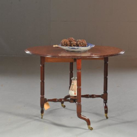 Antieke bijzettafels / Wijntafels / Sutherland table / salontafel in mahonie, ovaal, bijzonder onderstel (No.451941)