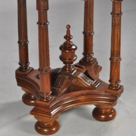 Antieke tafel / Franse coulissetafel ca. 1880 imet 2 inlegbladen ca. 2.40 lang met zeer markante midden poot (No.710557)
