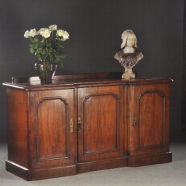 Antieke kast / Engels Sideboard ca. 1860 met zilverladen en bar  (No.679981)