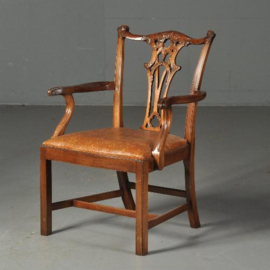 Antieke stoelen / Stel van 10 royale mahonie armstoelen ca. 1940 incl. nieuwe stoffering naar wens (No.520523)
