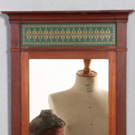 Antieke spiegels / Rechthoekige spiegellijst ca. 1900 met groen paneel en goudkleurig patroon (No.901250)