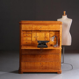 Antieke  bureaus / klepbureau of secretaire in blond berken met 15 laden en een deurtje (No.722111)