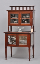 Antieke kast / Engels Display cabinet mahonie gemerkt "1905 FHH" achterzijde (No.473602)