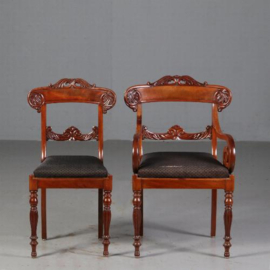 Antieke stoelen /  Stel van 6 eetkamerstoelen + 1 armstoel  ca. 1835 incl. bekleding naar wens (No.782319)