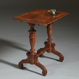 Eenvoudig eiken bijzettafeltje in mooie oude kleur ca 1885 Hollands (No262210)