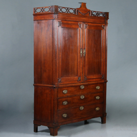Hollands Neoclassicistisch kabinet met afneembaar hekje in zeer fraaie patina ca 1800 [No.892955)