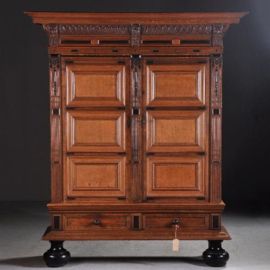 Antieke kast / Hollandse panelenkast ca . 1850 in Renaissance stijl eiken met ebben (No.911152)