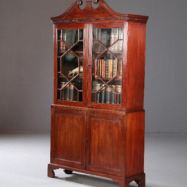 Antieke kasten / Klein Engels Regency boekenkastje / servieskastje ca. 1800 (No.840163)