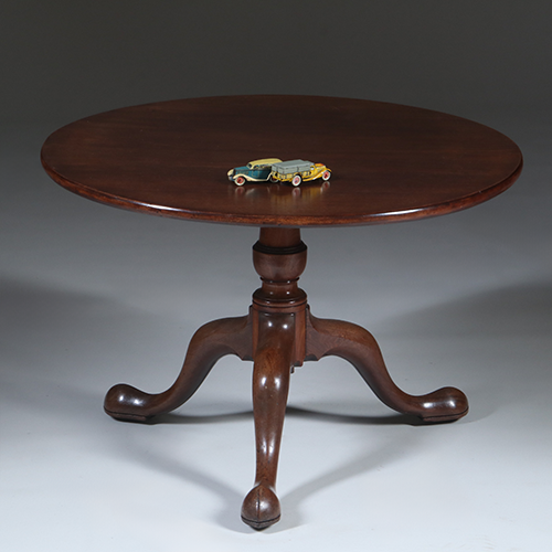 Verlaagde massief mahonie tilttop ca 1775  (No.301870)