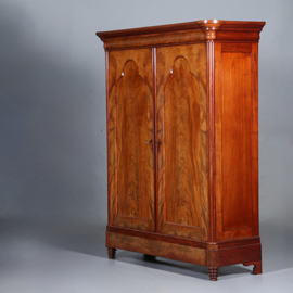 Vroeg Biedermeier Notariskast of  tweedeurskast in blonde kleur mahonie ca 1830 (No.440510)