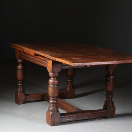 Antieke tafel / 17e eeuwse trektafel als schrijftafel of eetkamertafel ca. 1625 in eikenhout (No.581656)