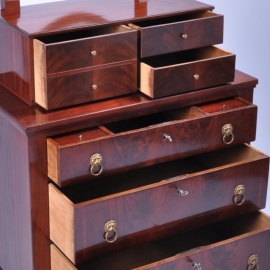 Antieke kast / Hollandse in mahonie met bloemmahonie Empire commode 1810 met spiegel-opstand (No.532511)