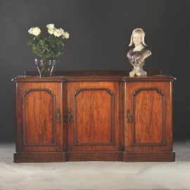 Antieke kast / Engels Sideboard ca. 1860 met zilverladen en bar  (No.679981)