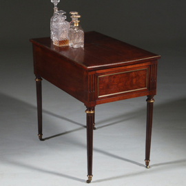 Hollandse Lodewijk XVI wandtafel als schenktafel in mahonie met verguld messing (No.260665)
