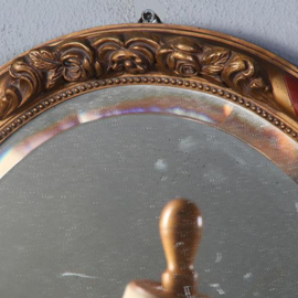 Antieke spiegels / Ovale spiegellijst met rood en goud facet geslepen  ca 1900 (No.851085)