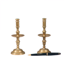 Antieke kandelaren  / Stel van 2 kleine bronzen candlesticks Engeland  ca 1800 (No.900815.R)