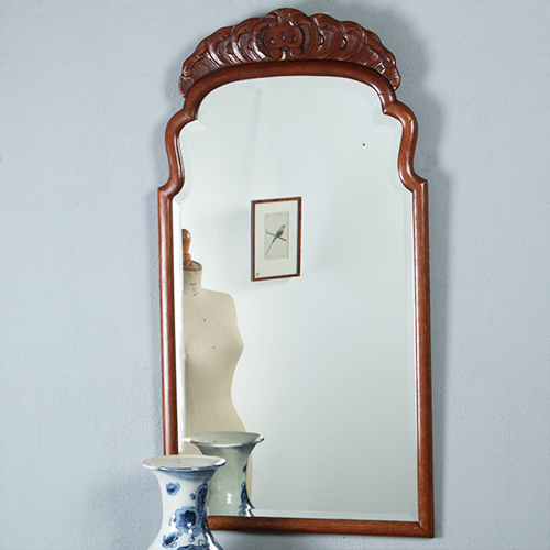 Grote Hoge Soester spiegel met facet en gestoken kroontje ca 1890 (No.290809) - 1,11 m Hoog.