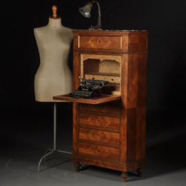 Antieke bureaus / Feestelijk ingelegde klepsecretaire ca. 1900 bloemmahonie aan drie zijde (No.521366)