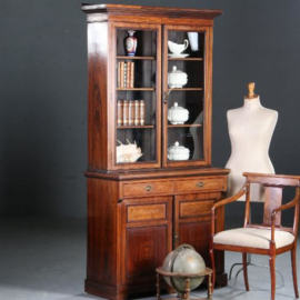 Antieke kast / Engelse servieskast / boekenkast 1890 in palissander met veel inlegwerk (No.571033)