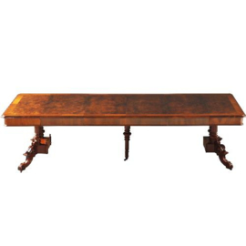 Antieke tafel / Duitse coulissentafel ca. 1875 in  noten met wortelnoten tot 2,87 m. lang. (No.110556)