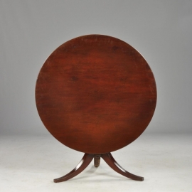 Antieke bijzettafels / Tilt top table Engelse bijzettafel in Regency stijl massief mahonie ca. 1810 (No.86284)