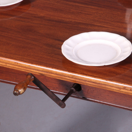 Wind-out eetkamertafel in mahonie met originele slinger en inlegblad ca 1875 (No.452435)