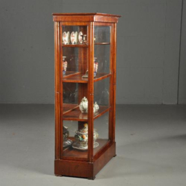 Antieke kast / Vitrine driezijdig glas biedermeier ca. 1830 met spiegel achterwand (No.401746)
