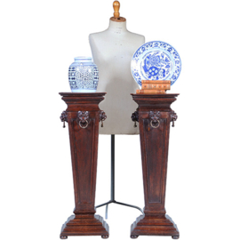 Stel van 2 Neo-renaissance zuilen ca 1860 met leeuwenmaskers (No.400925)