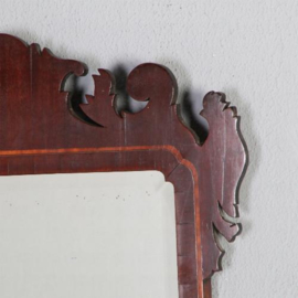 Antieke spiegels / Engelse geslepen halspiegel rechthoekig ca. 1875 in gecontourneerde lijst  (No.521406)