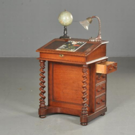 Antieke bureaus / Engelse mahonie davenport ca. 1875 met leer ingelegd (No.501932)