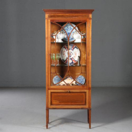 Antieke kast / Vitrinekast met deur en klep bekleed interieur ca. 1900 (no.732513)