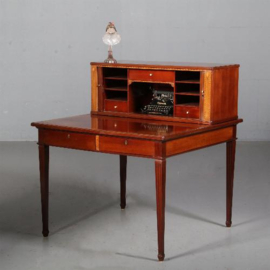 Antieke mahonie werktafel in Louis Seize stijl ca. 1890 met 2 grote laden en een opzetkast (No.762411)