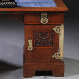 Art Nouveau Bureau met brons beslag en armstoel  incl stof en leer naar wens (No. 211115)
