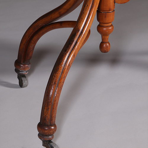 Uiterst elegante passpiegel in blond notenhout ca 1895 facet geslepen (No.311415)