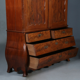 Blond mahonie gebogen kabinet  met bloemmahonie panelen ca 1840 [No.843058)