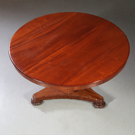 Antieke tafels / Grote ronde eetkamertafel massief mahonie ca 1850 voor 6 personen (No.891565)