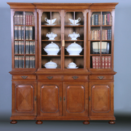 Hoge boekenkast bibliotheekwand "pander" ca 1910 met interessante roedeverdeling [No.211120)